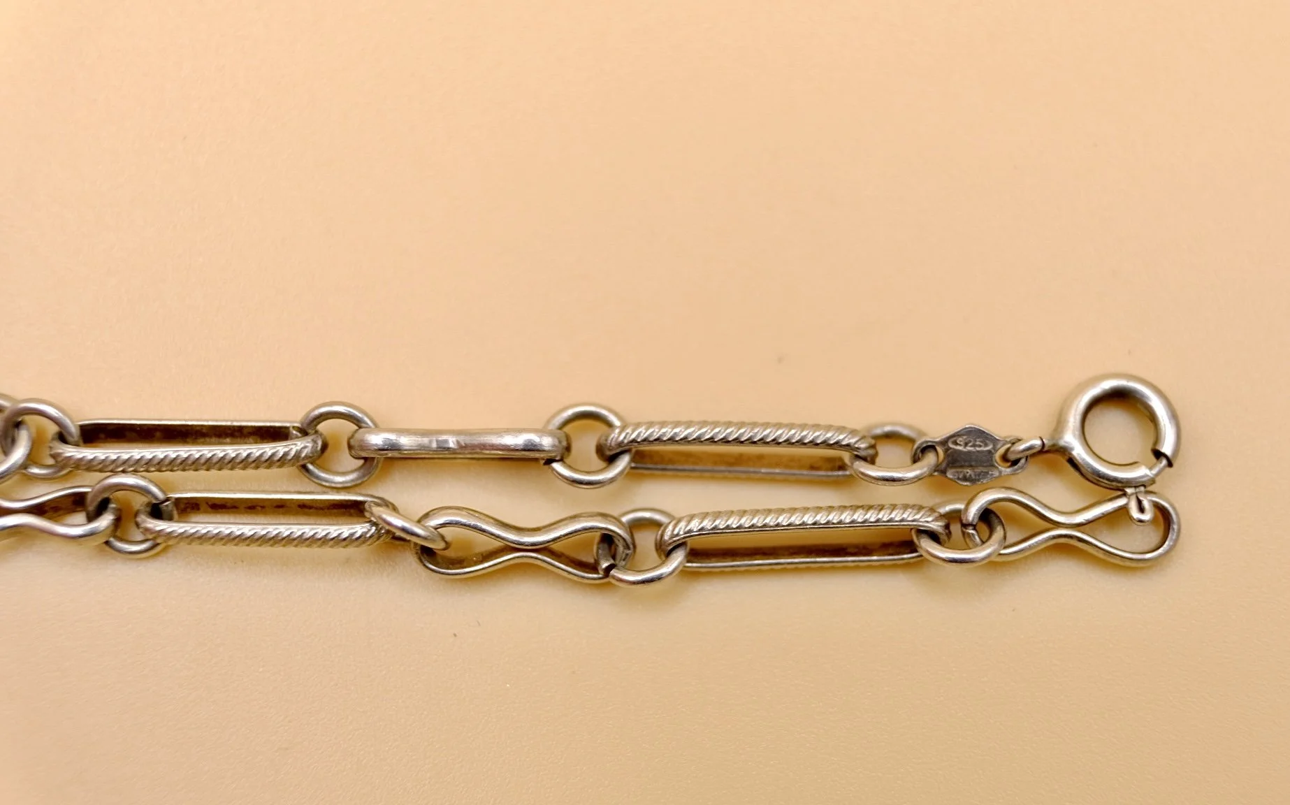 BVL880-silver-trombone-link-bracelet-clasp.jpg