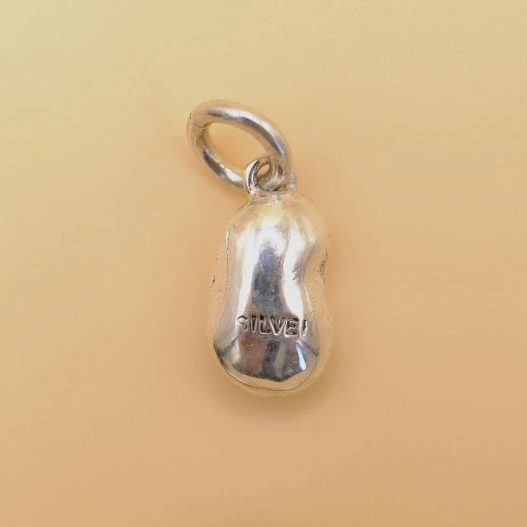 BVL1153-silver-red-bean-pendant-marks.jpg