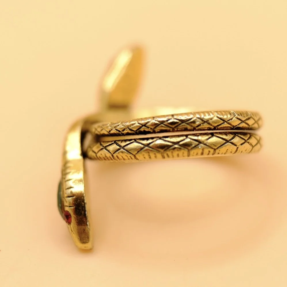 BVL1211-double-snake-ring-side.jpg