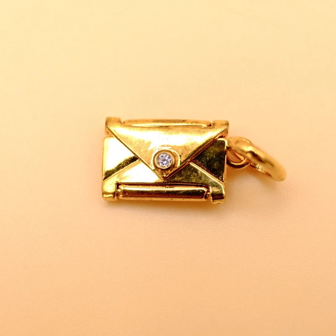 BVL1251-gold-tone-envelope-charm.jpg