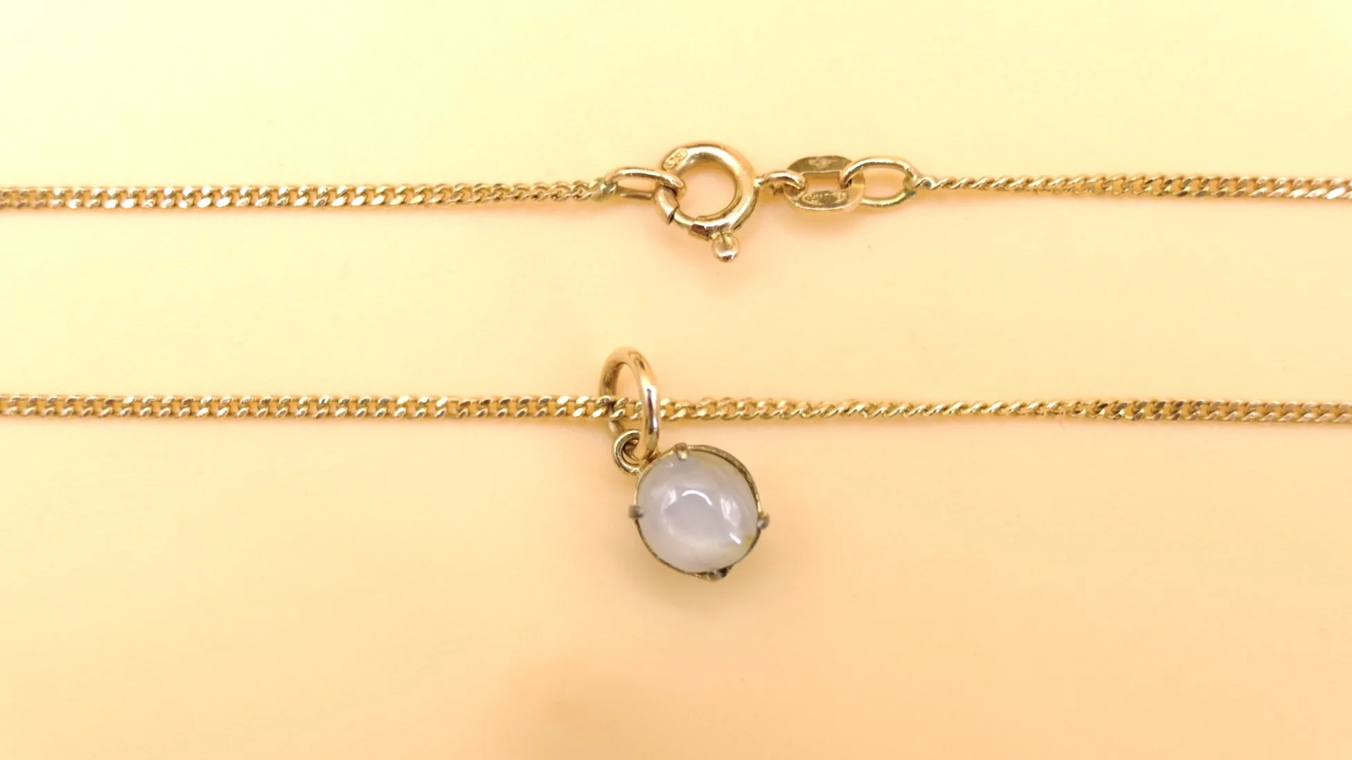 BVL1138-star-sapphire-pendant.jpg