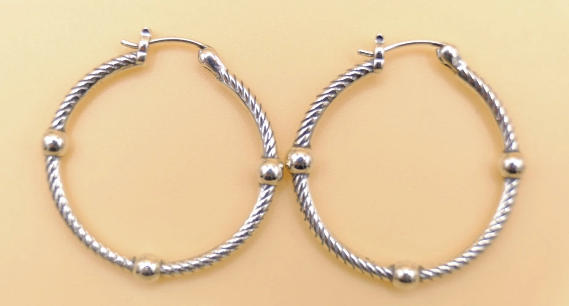 BVL984-ball-hoop-earrings-2.jpg