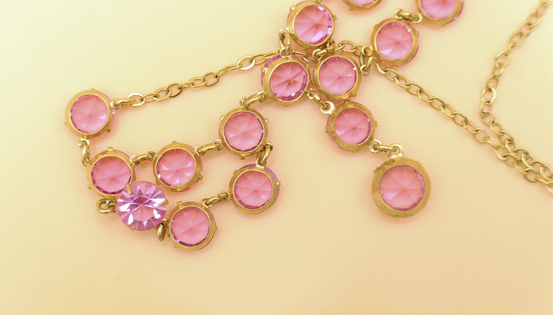 BVL1021-pink-paste-swag-necklace-back.jpg