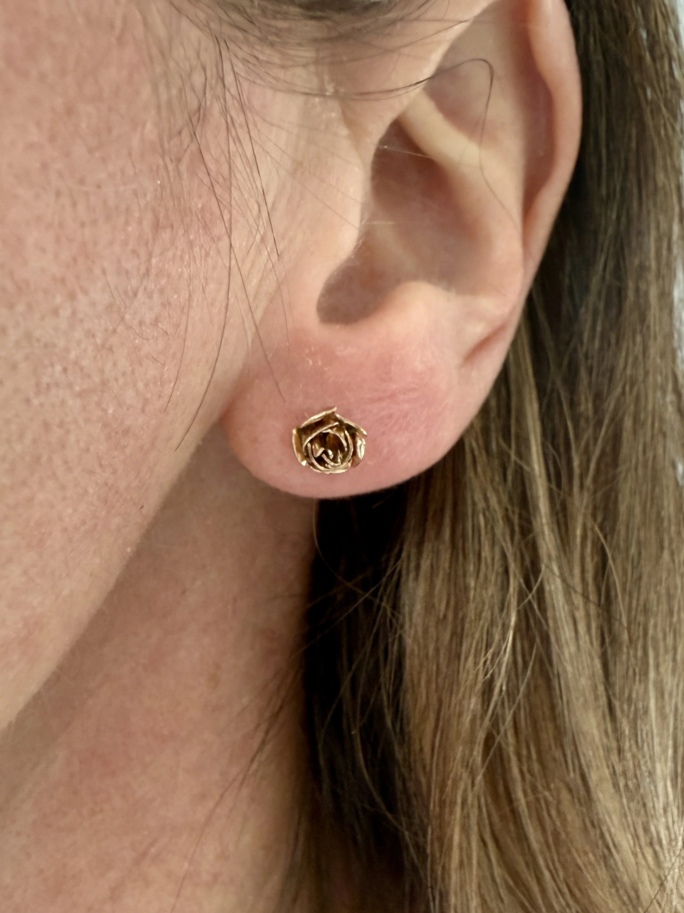 BVL1048-rose-stud-earrings-worn.jpg