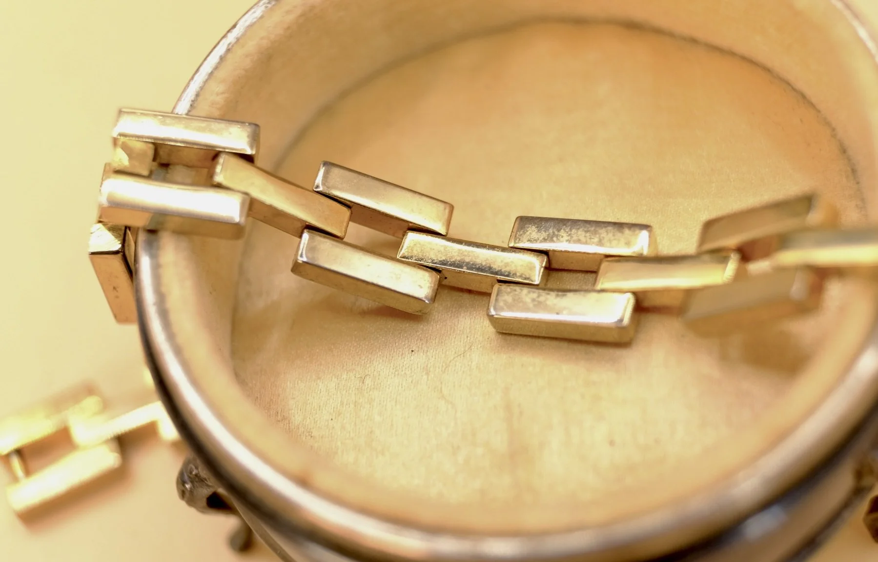 BVL1261-brick-link-bracelet.jpg