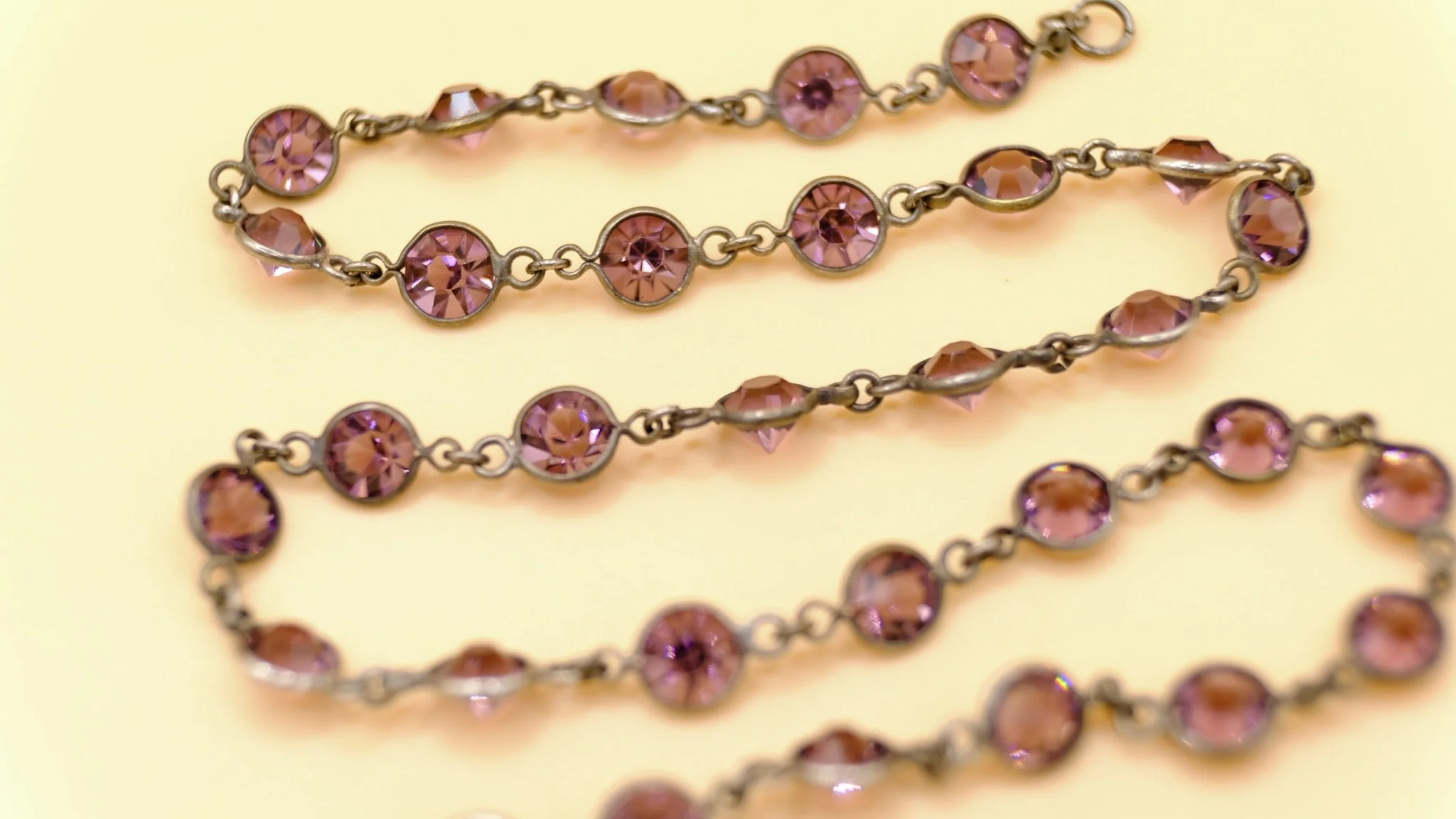 BVL1051-purple-rivière-necklace-back.jpg