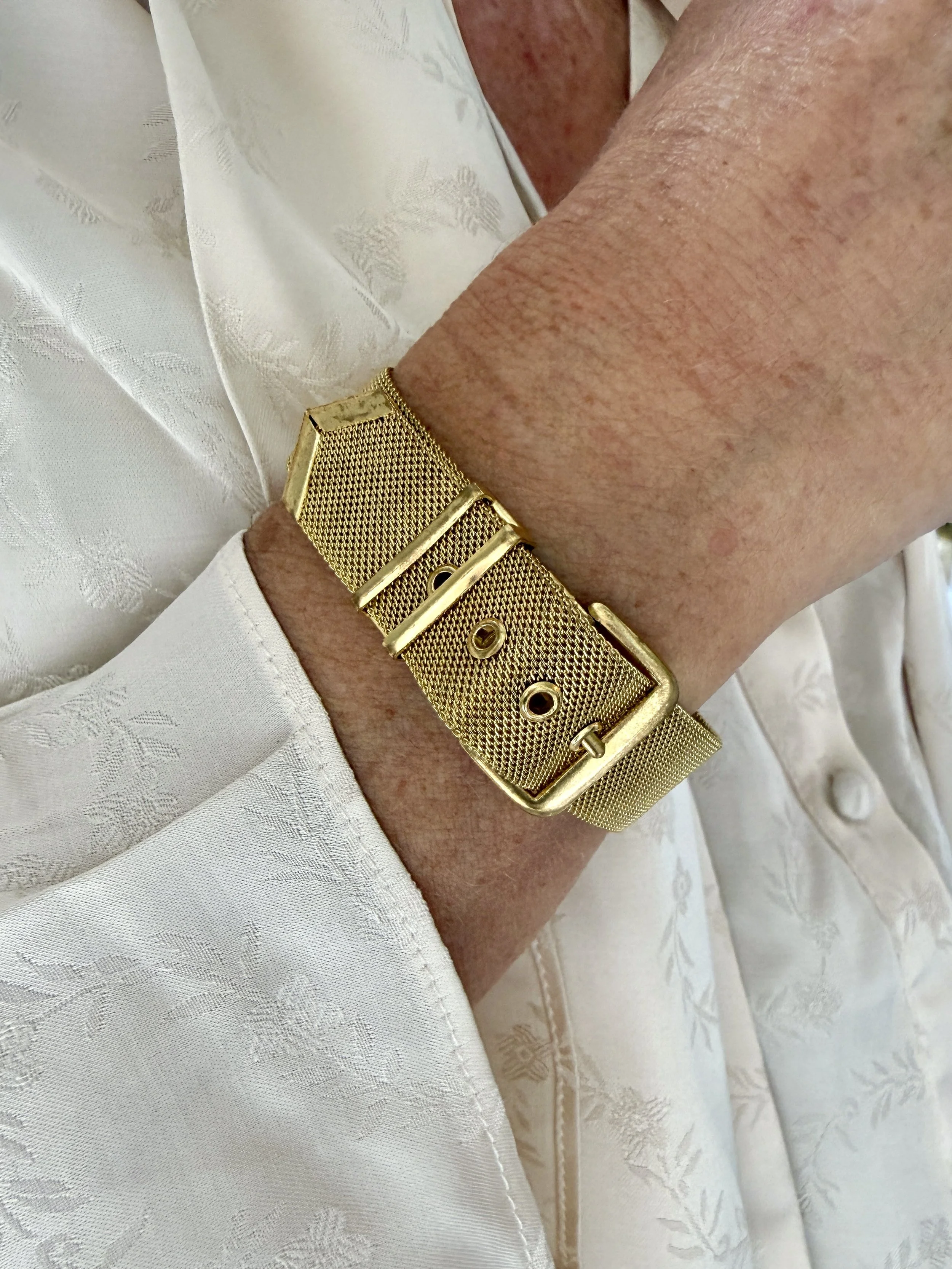 BVL1236-gold-tone-buckle-bracelet-worn.jpg