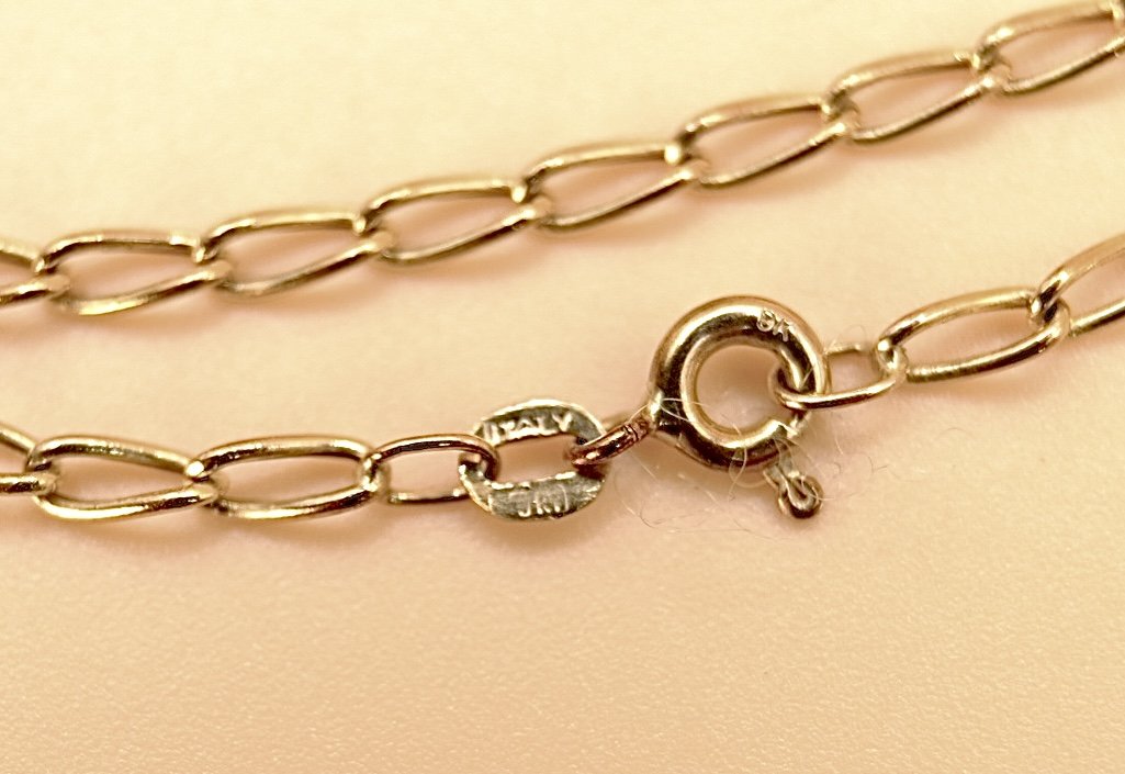 BVL1224-9ct-fine-link-bracelet-marks.jpg