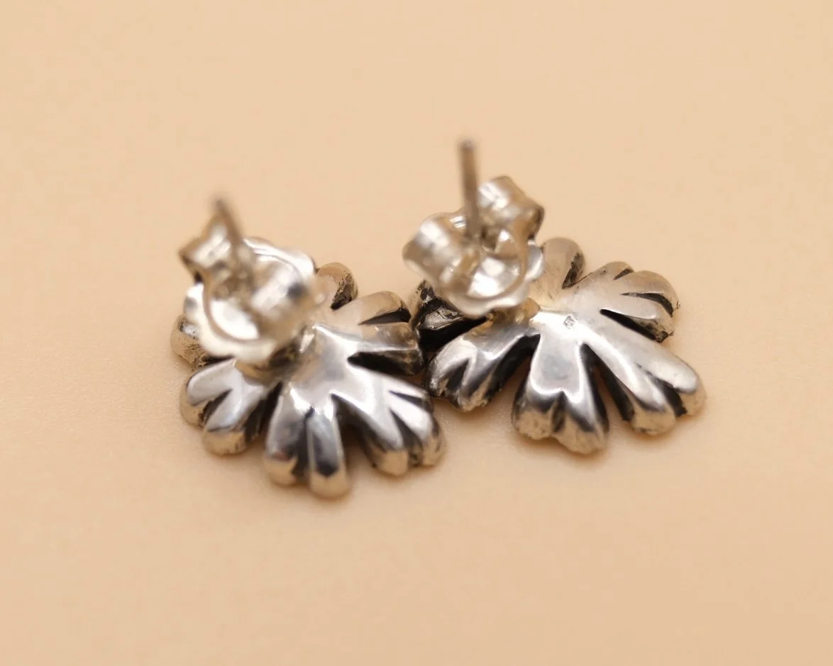 BVL764 paste leaf studs backs.jpg
