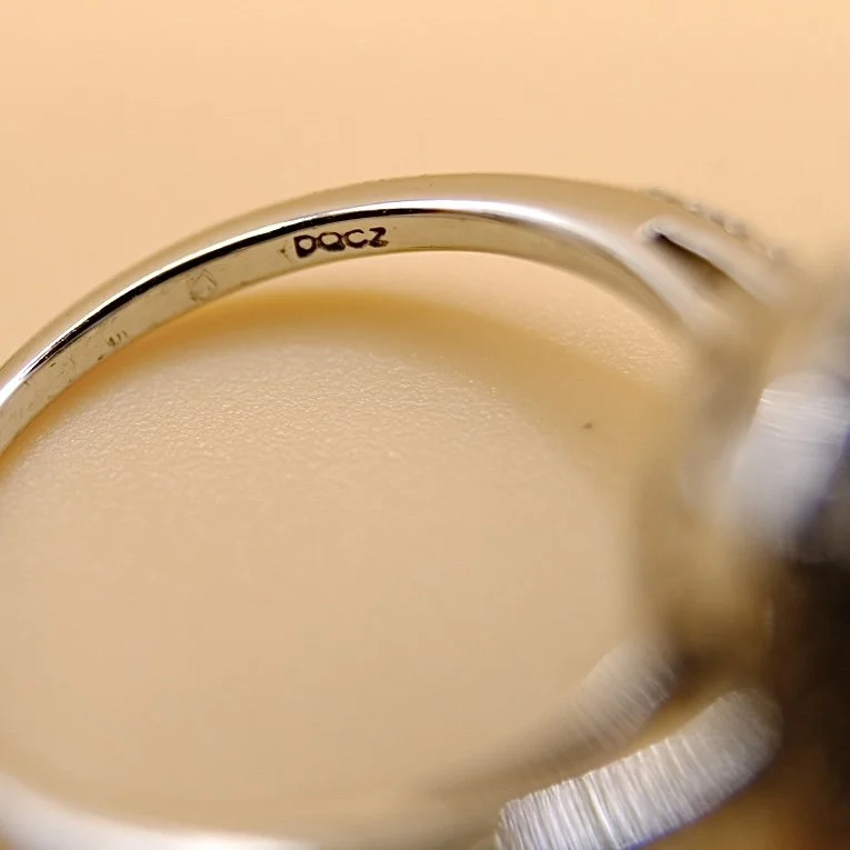 BVL990-clogau-ring-marks3.jpg
