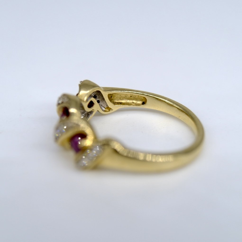 BVL587 ruby diamond swirl side.jpg