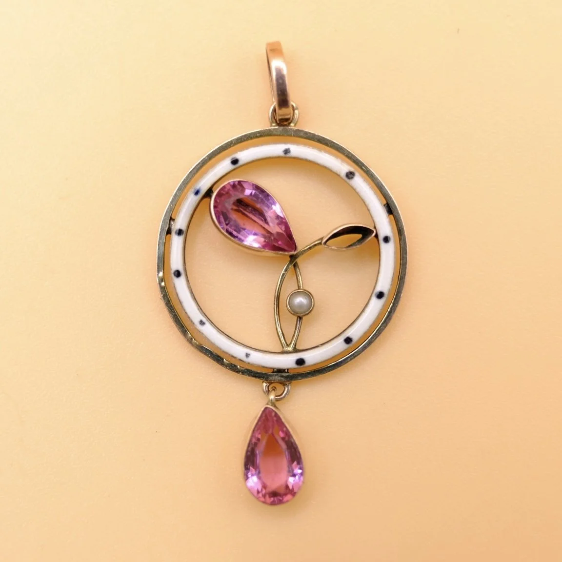 BVL1116-enamel-pink-stone-pendant.jpg