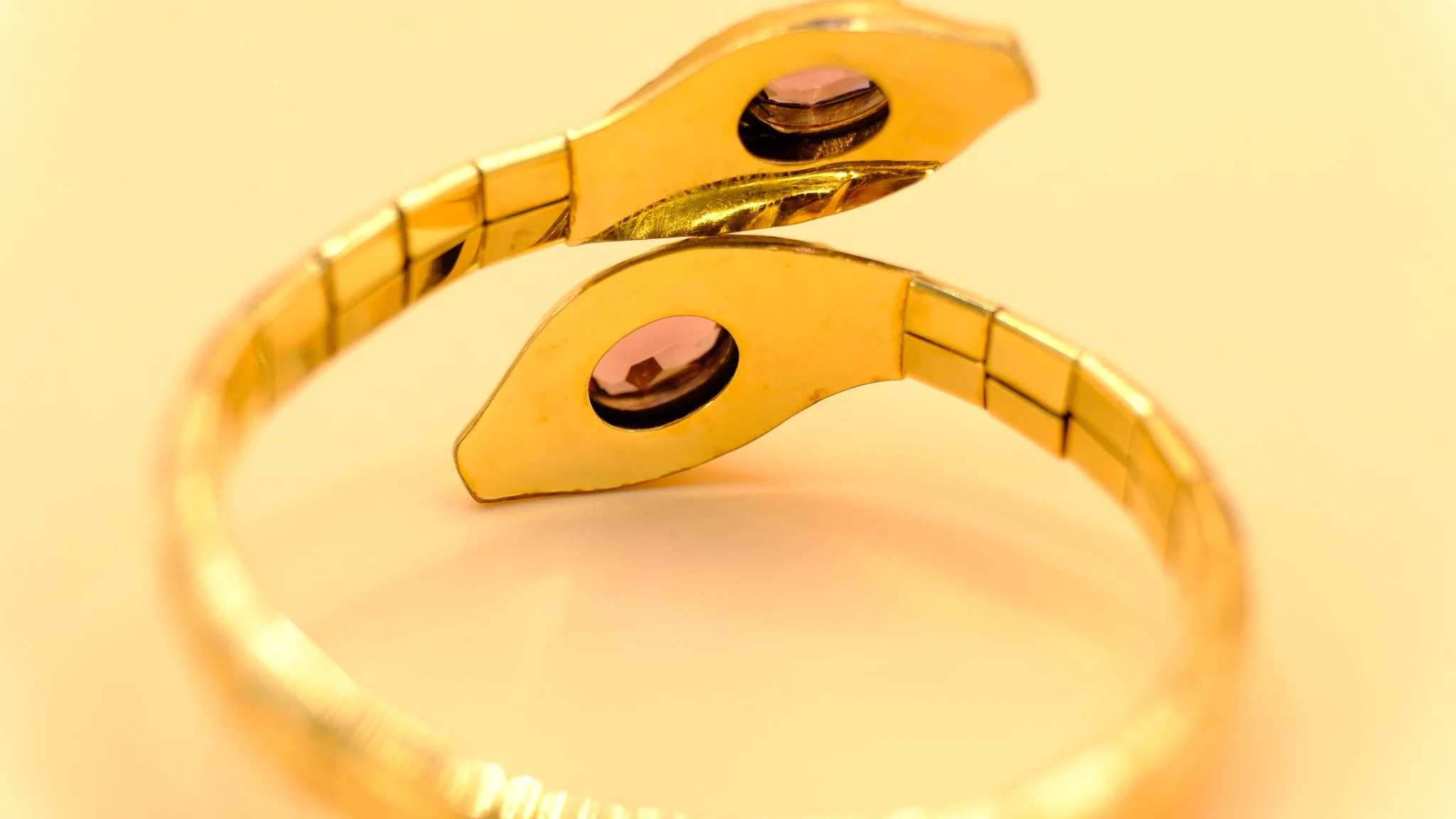 BVL1256-amethyst-paste-snake-bangle-back.JPG