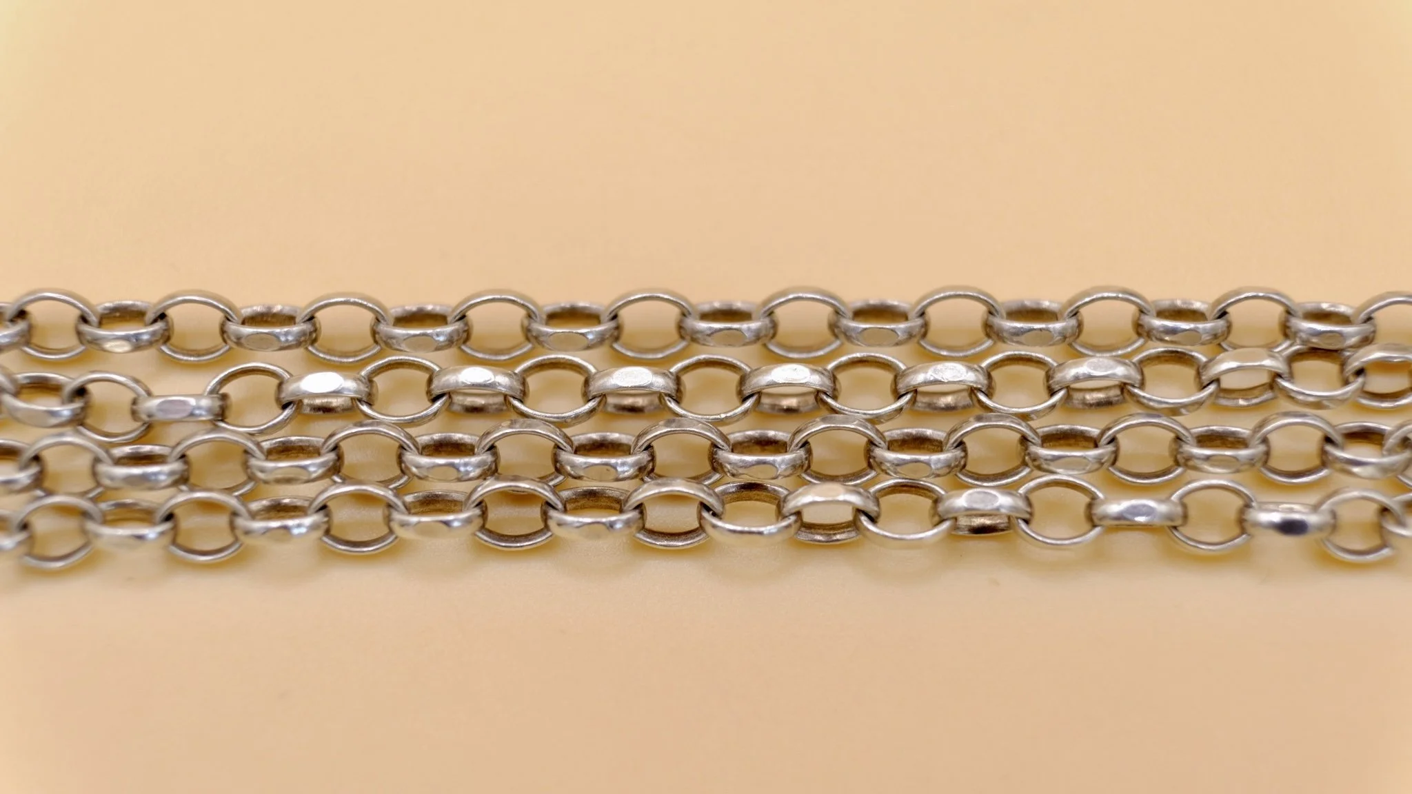 BVL957-silver-open-link-chain-25½"-links.jpg