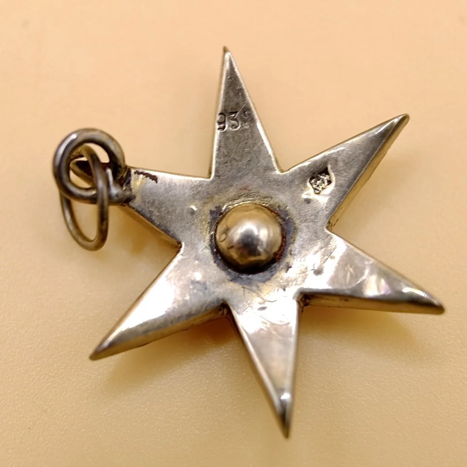 BVL1004-paste-star-pendant-marks.jpg