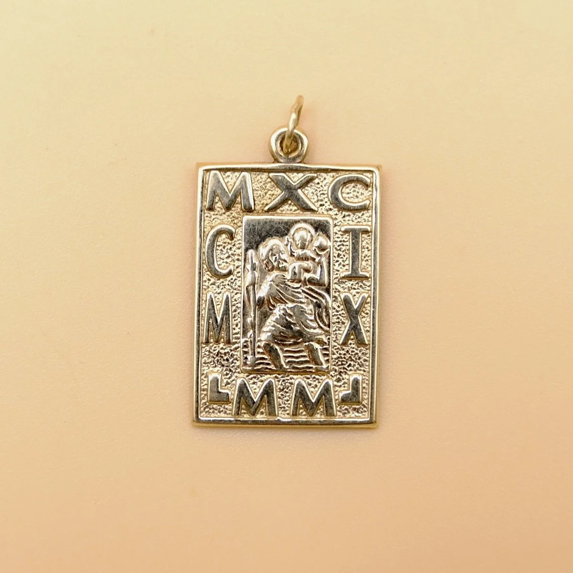 BVL1078-st-christopher-tablet-charm.jpg