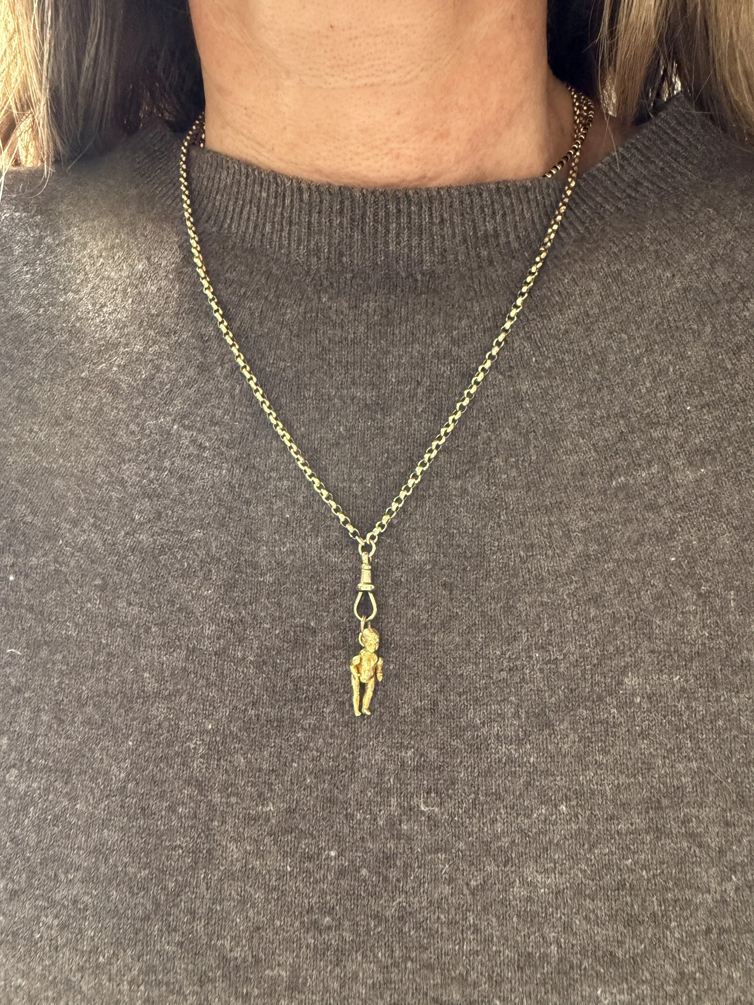 BVL1110-9ct-doll-pendant-worn.JPG