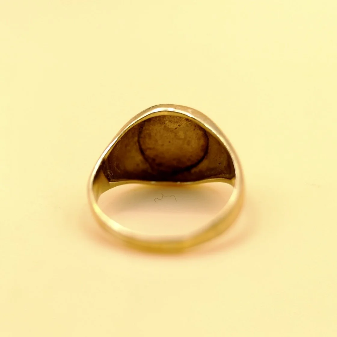 BVL1298-signet-ring-back.jpg