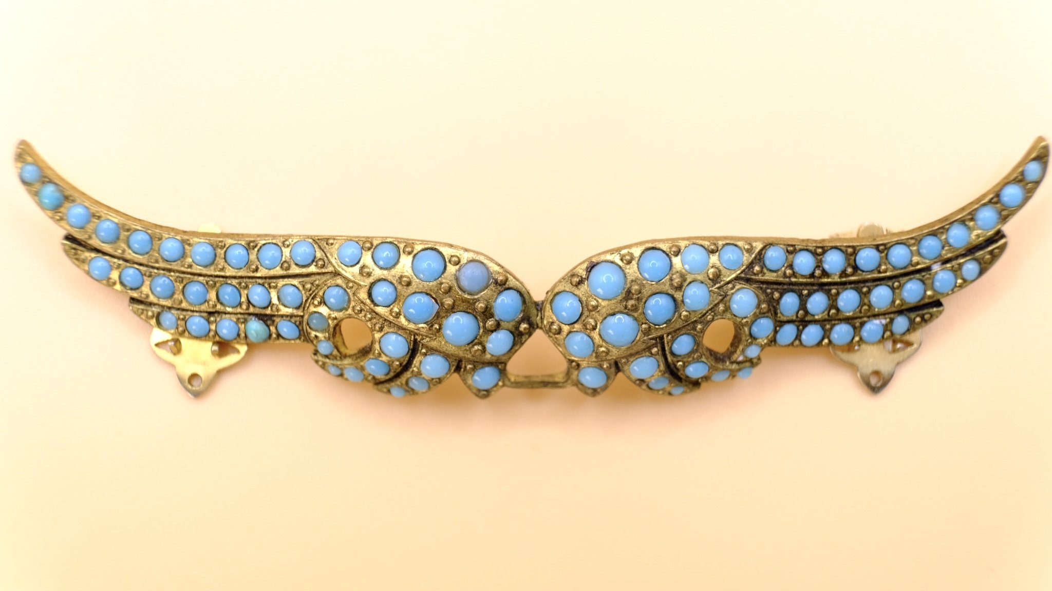 BVL1174-turquoise-paste-wings-clip.jpg