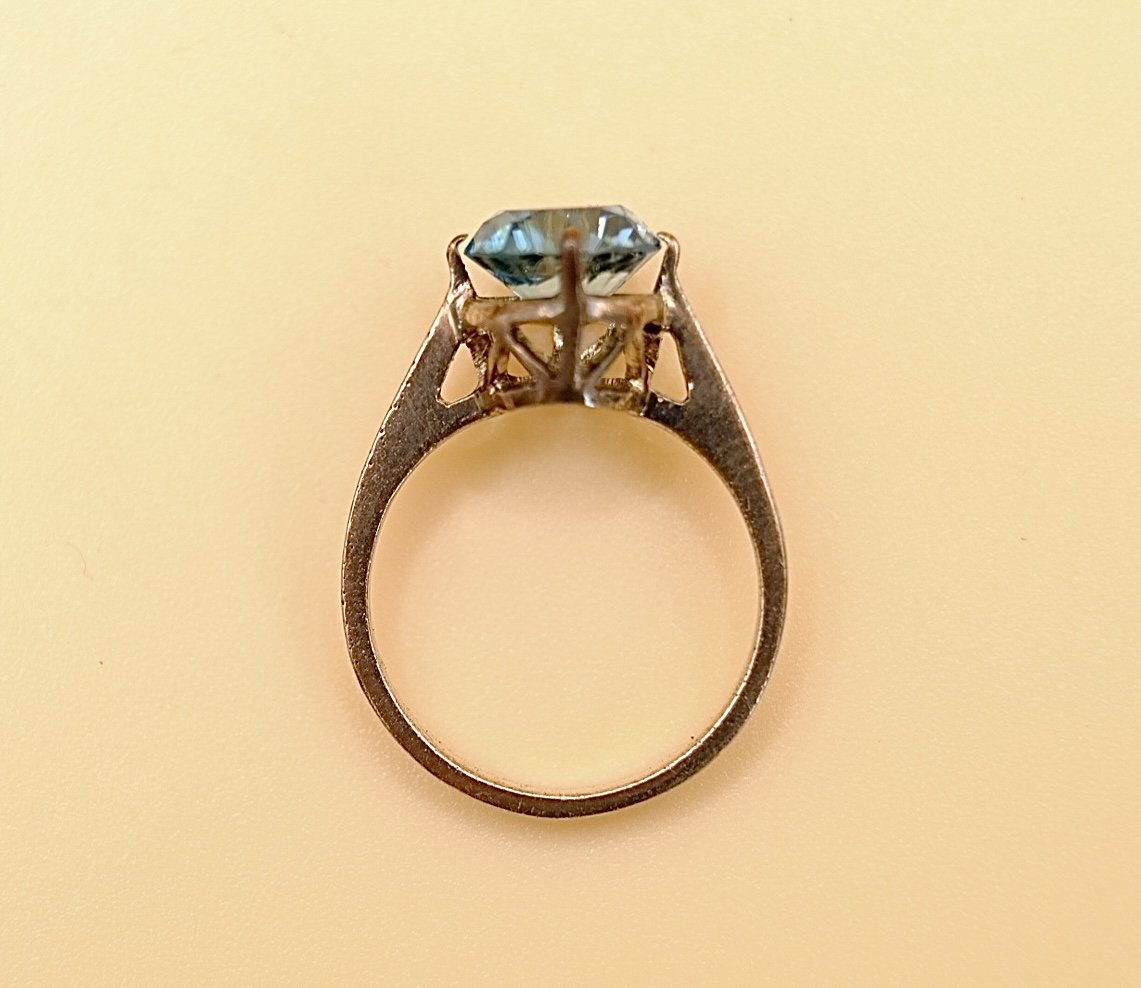 BVL1055-blue-zircon-solitaire-ring-side2.jpg
