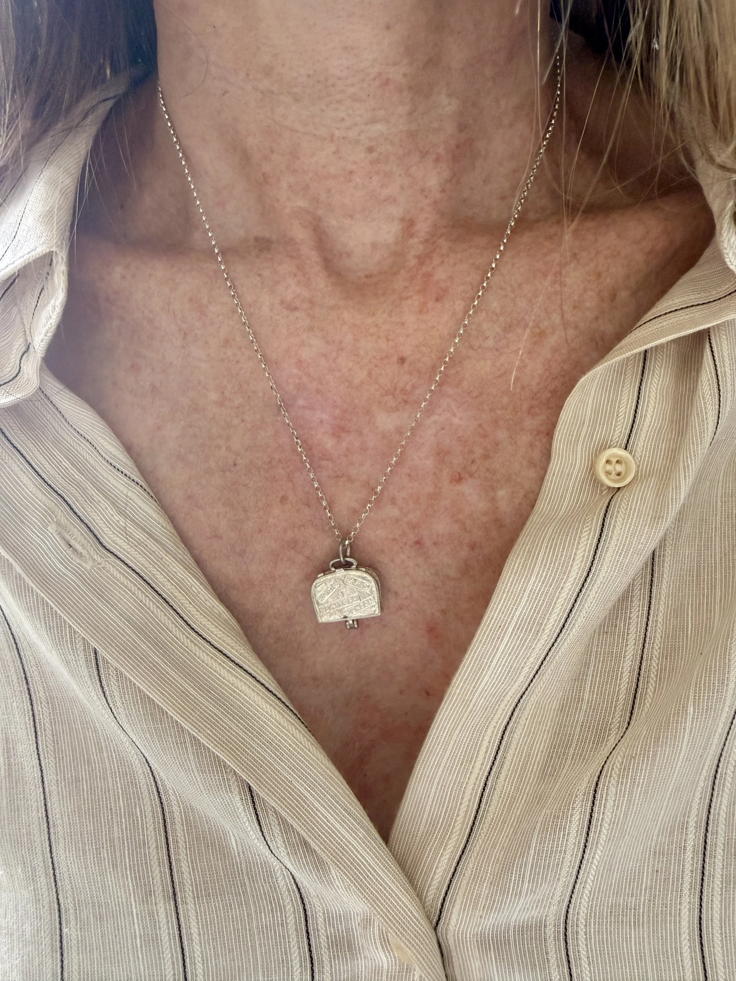 BVL1227-silver-suitcase-locket-worn.jpg