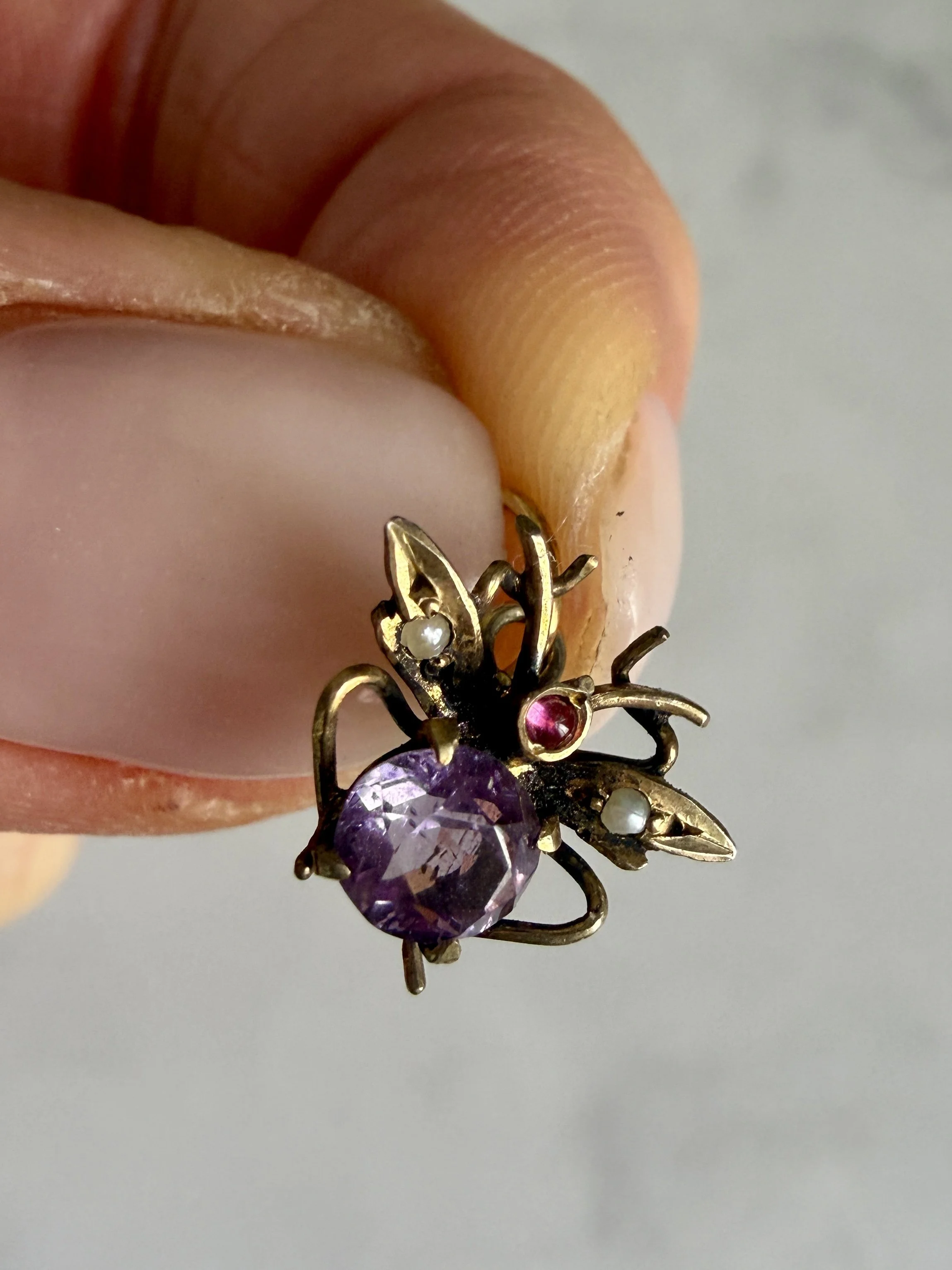 BVL940 amethyst fly-held.jpg