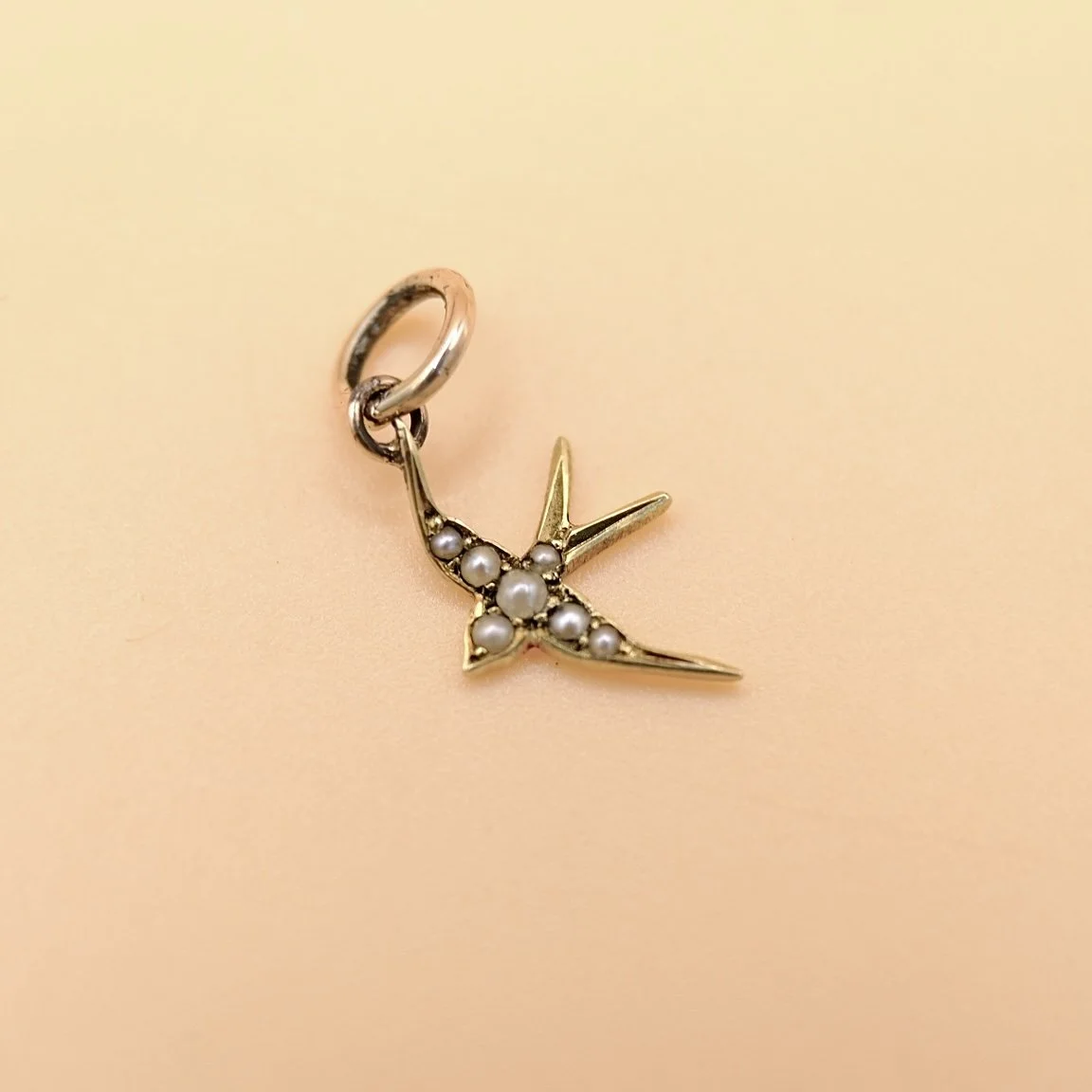 BVL1070-pearl-swallow-charm.jpg