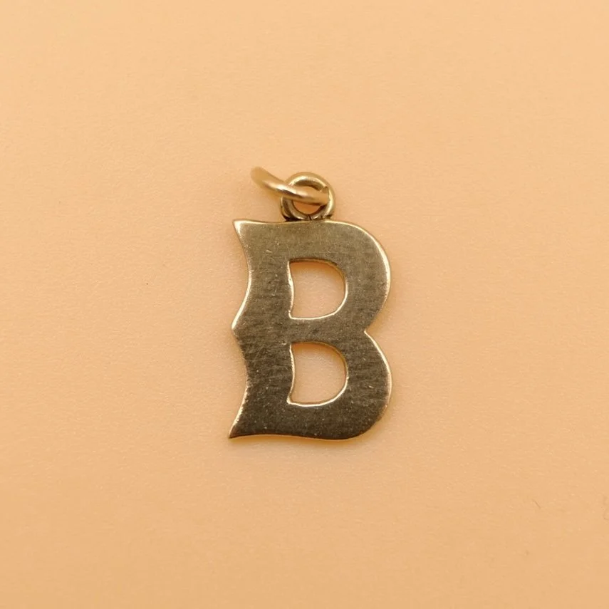 BVL1029-9ct-B-charm.jpg