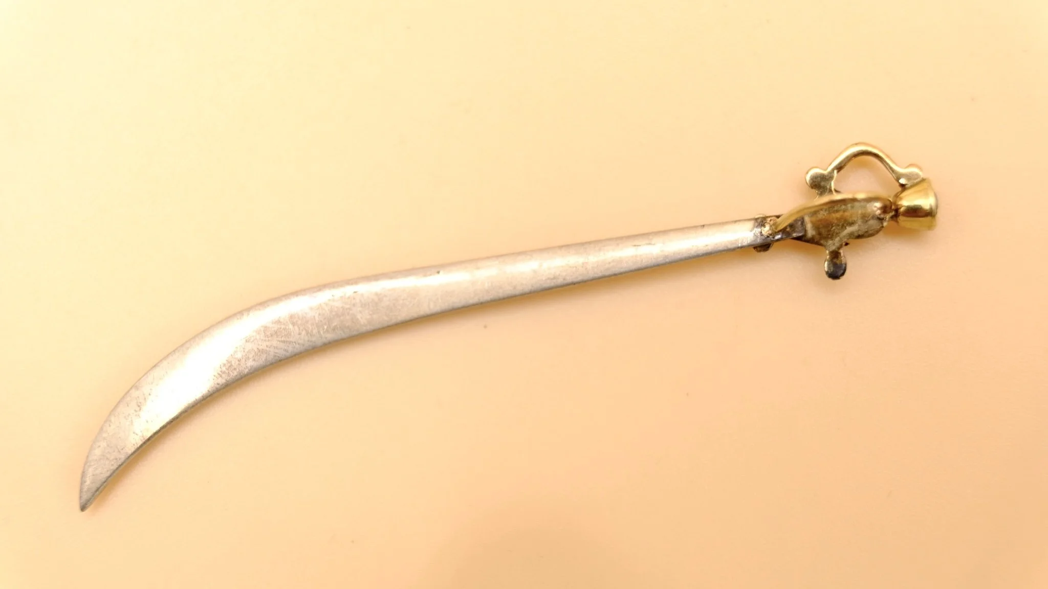 BVL1176-miniature-sword-back.jpg
