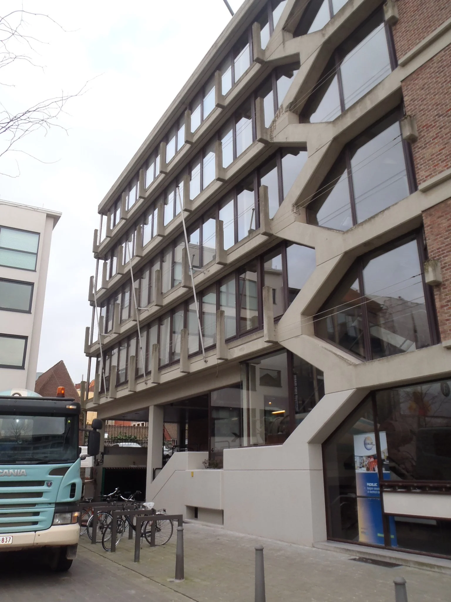 refB Kantoorgebouw Antwerpen.JPG