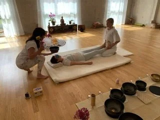 Sound and touch (Isilda &amp; Paulina)