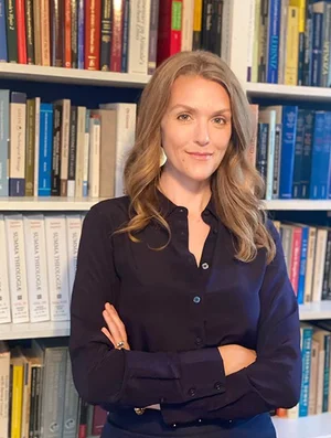 Jennifer Frey