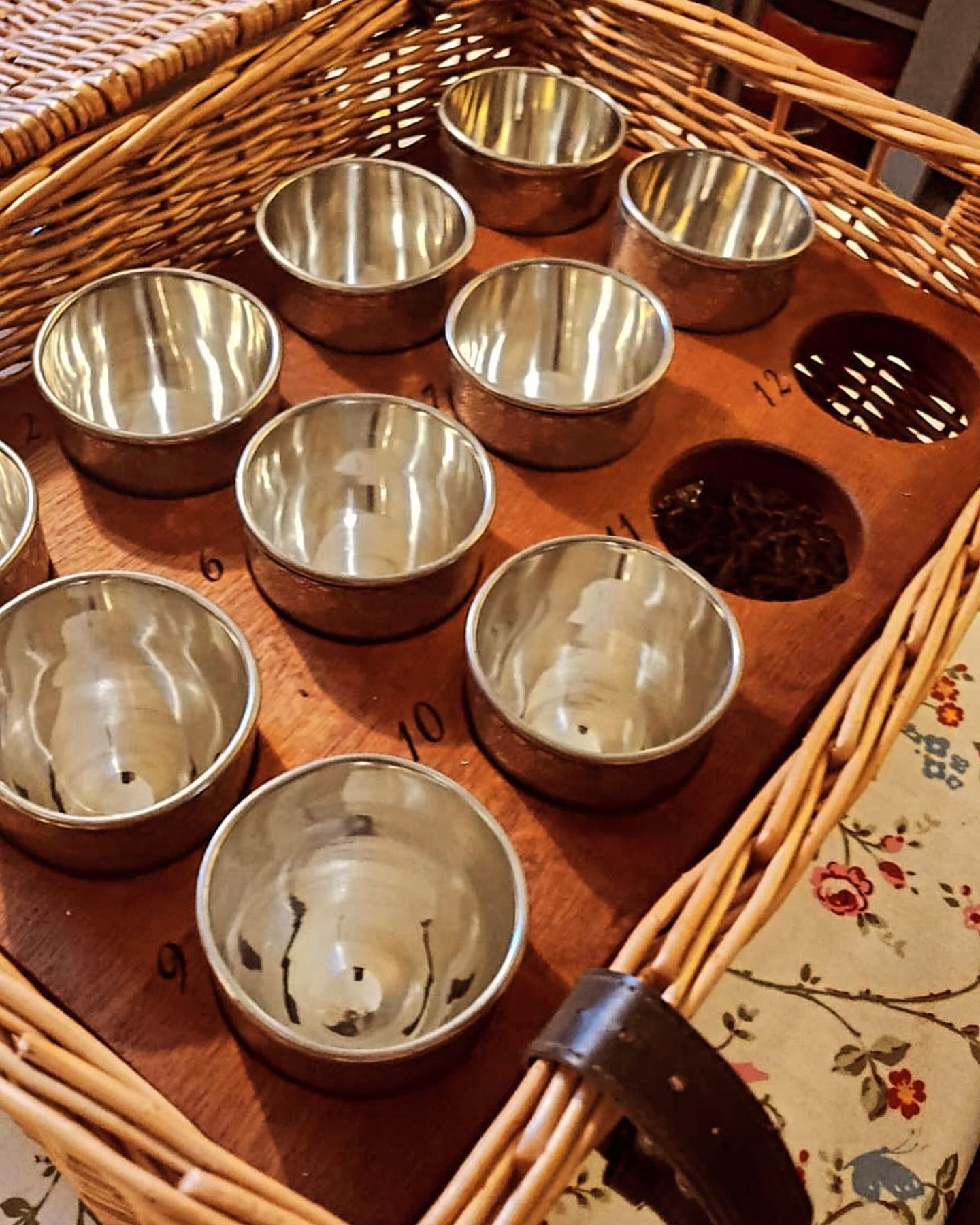Last year I made a custom goblet holder hamper.