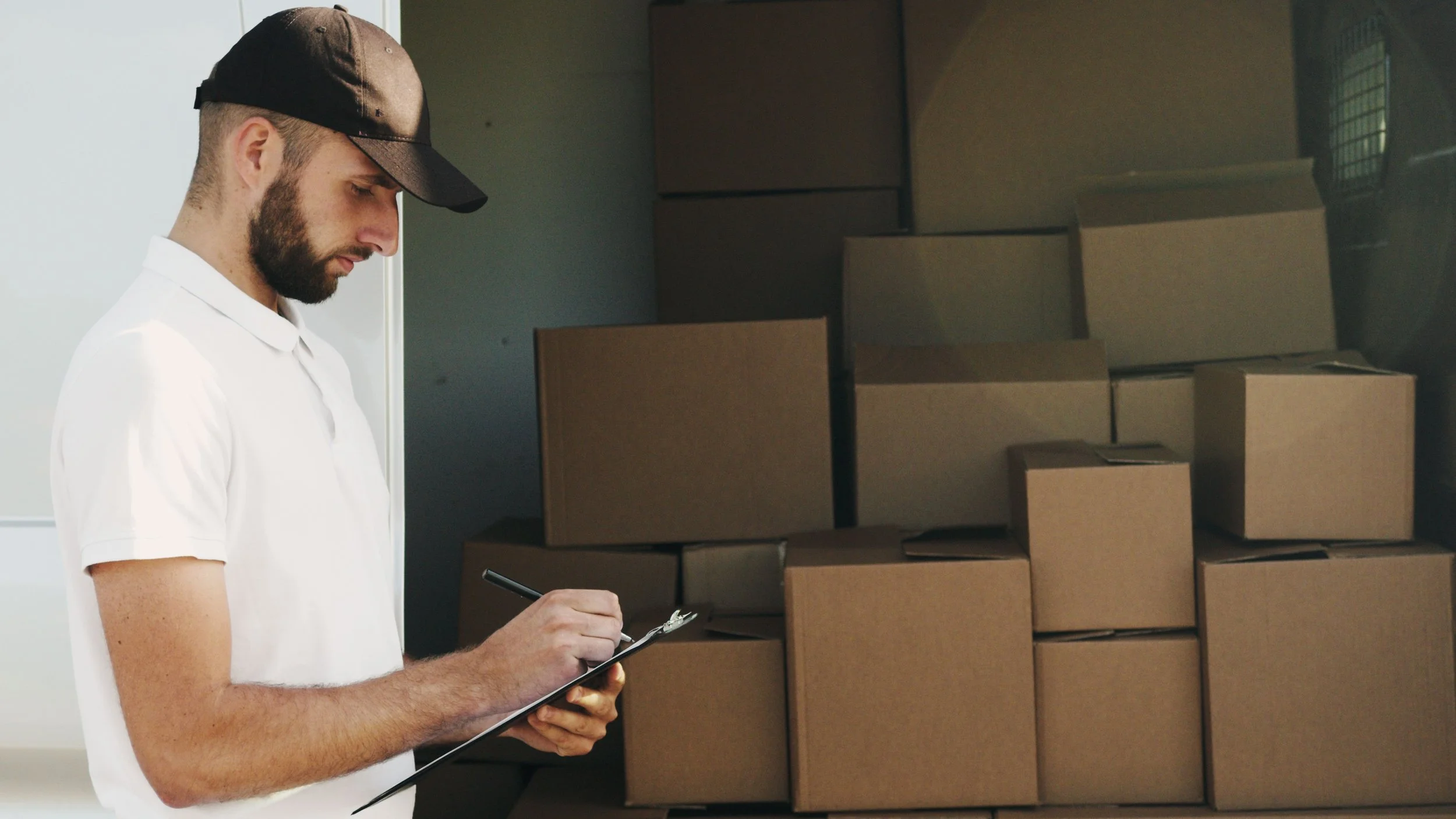 When Should Businesses Use LTL Solutions for Scalable Freight Distribution?