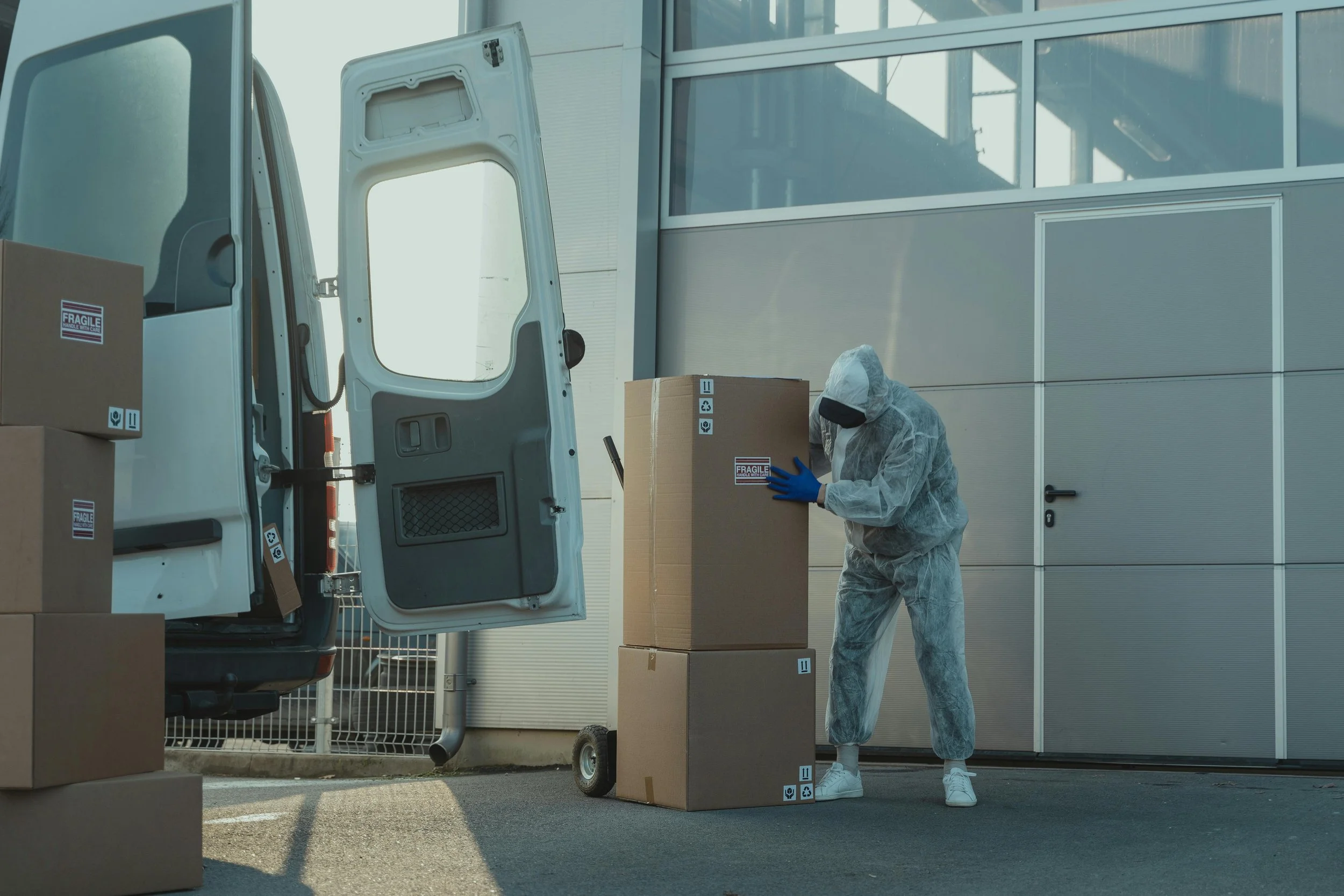 Behind the Scenes of Hospital Logistics That Keep Supplies Moving