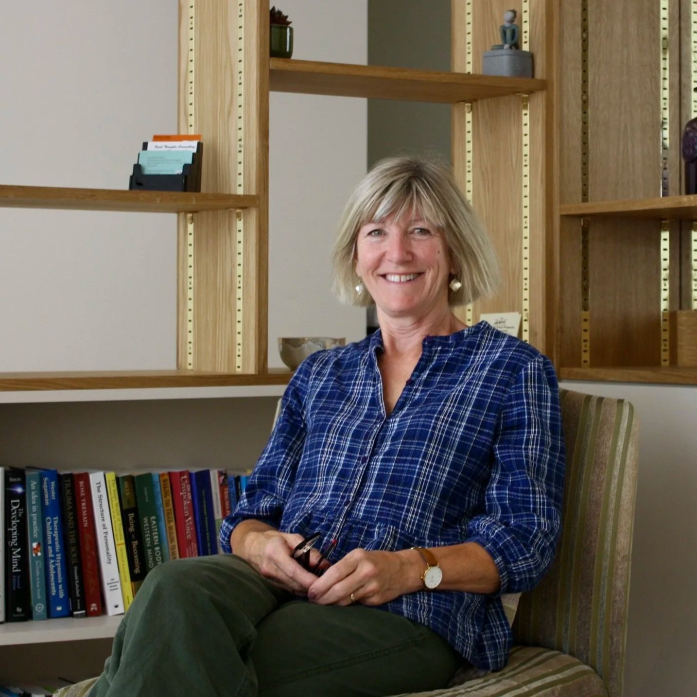 Dr Linda Bolton Psychologist