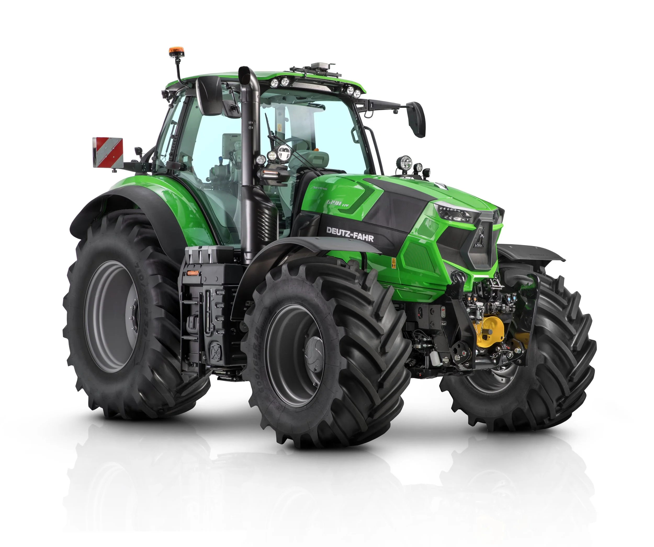 6 Series TTV_6190 TTV_Studio_N6A0081.jpg