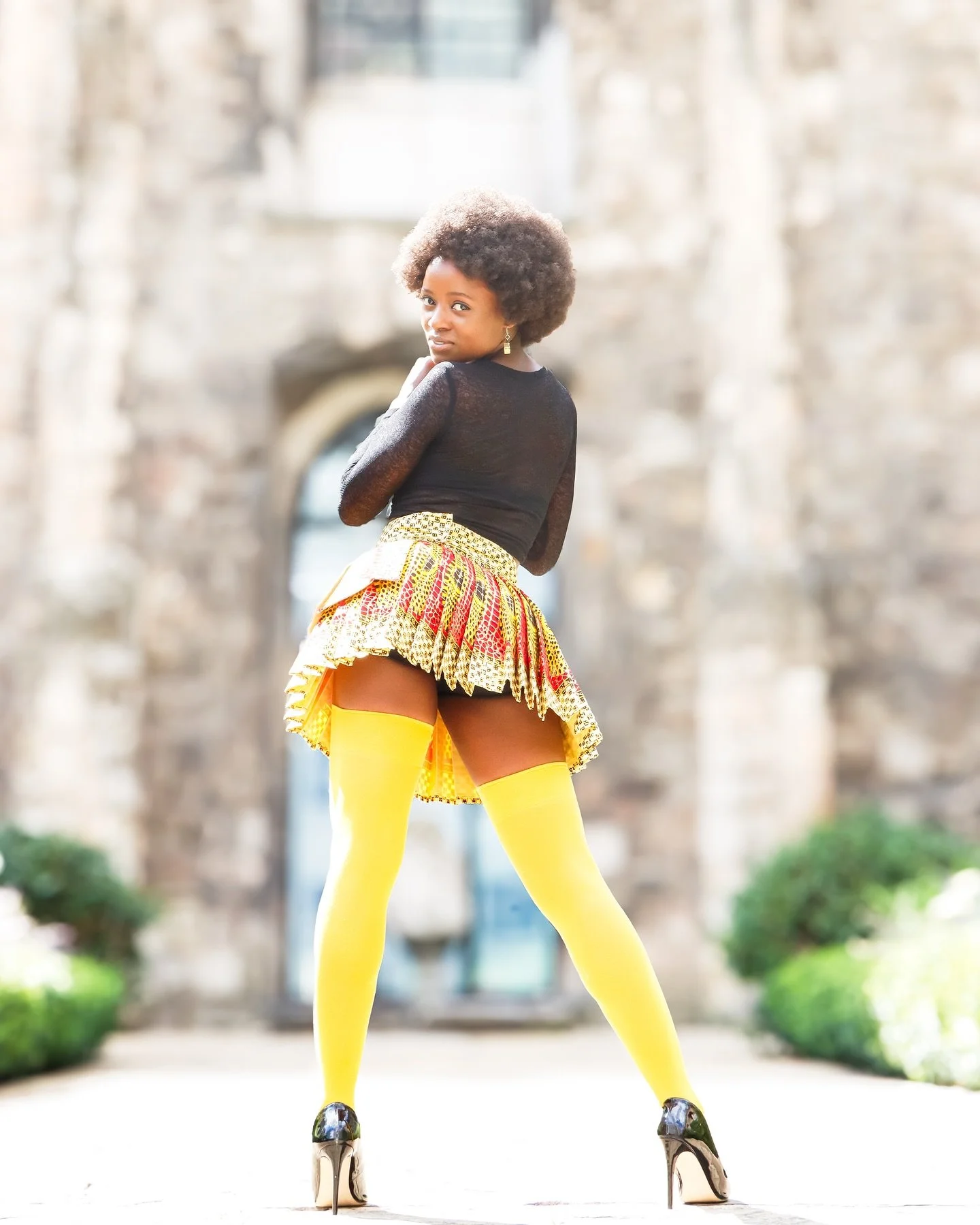 Getting ready to return to my modelling persona.
Cute skirts by @afrotutus legs by @thickpinkninja 
Shot by xavier_camera_