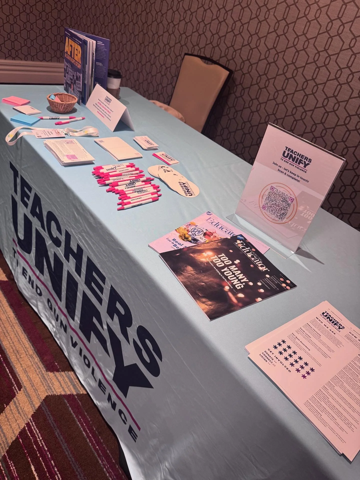 Many, many thanks to the organizers of the @teacherpowered National Conference for inviting Teachers Unify and @deathbynumbersthefilm to join this incredible convening of empowered educators committed to authentic and bold teaching and learning. Gath