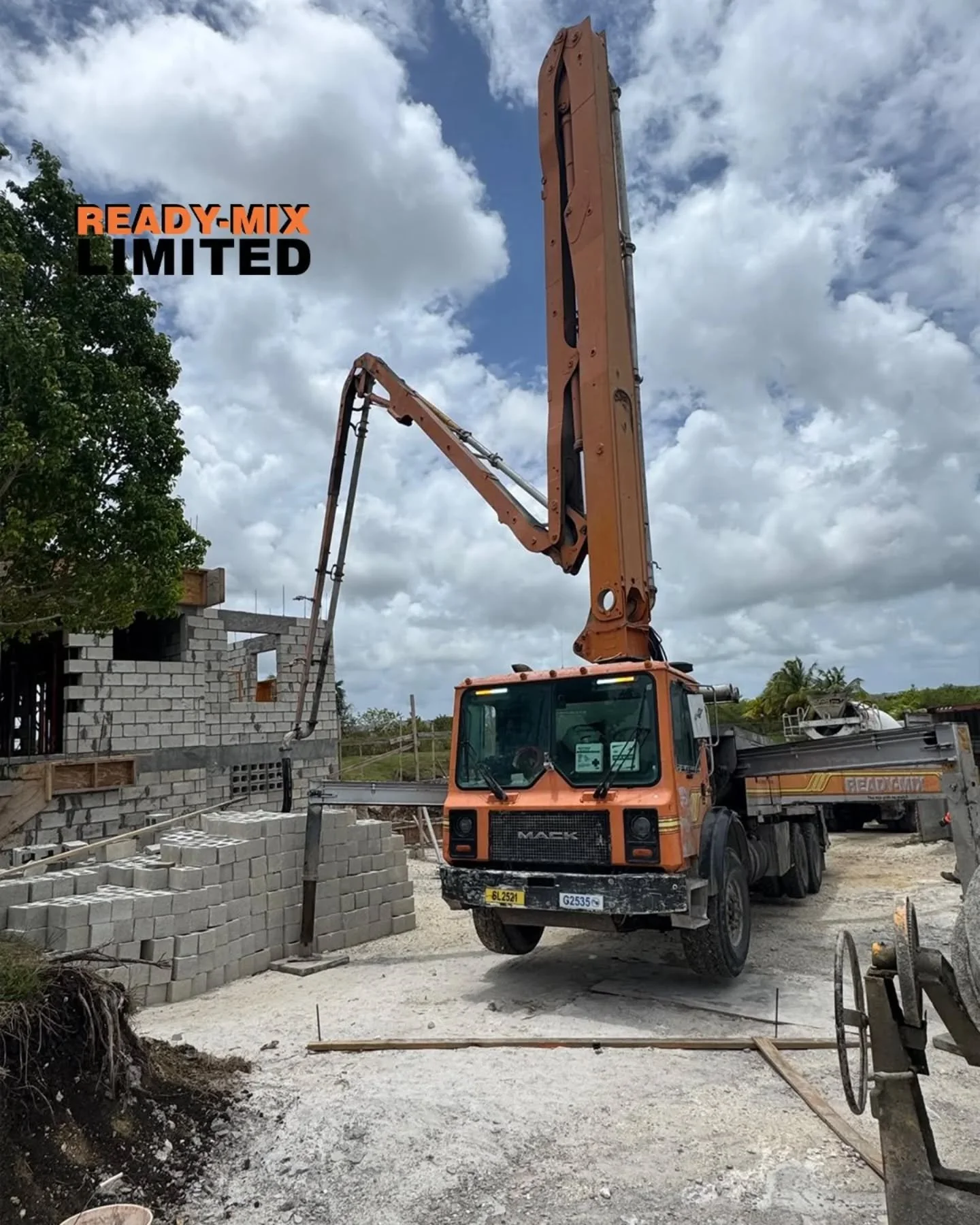 Ready-Mix&mdash;your partner in bringing projects to life, one mix at a time.

Want to learn more for your next project? Let&rsquo;s connect.
☎️: +1-246-436-3952
💻: www.readymixbarbados.com

#ReadyMixBarbados #BuildWithReadyMix #Concrete #Constructi