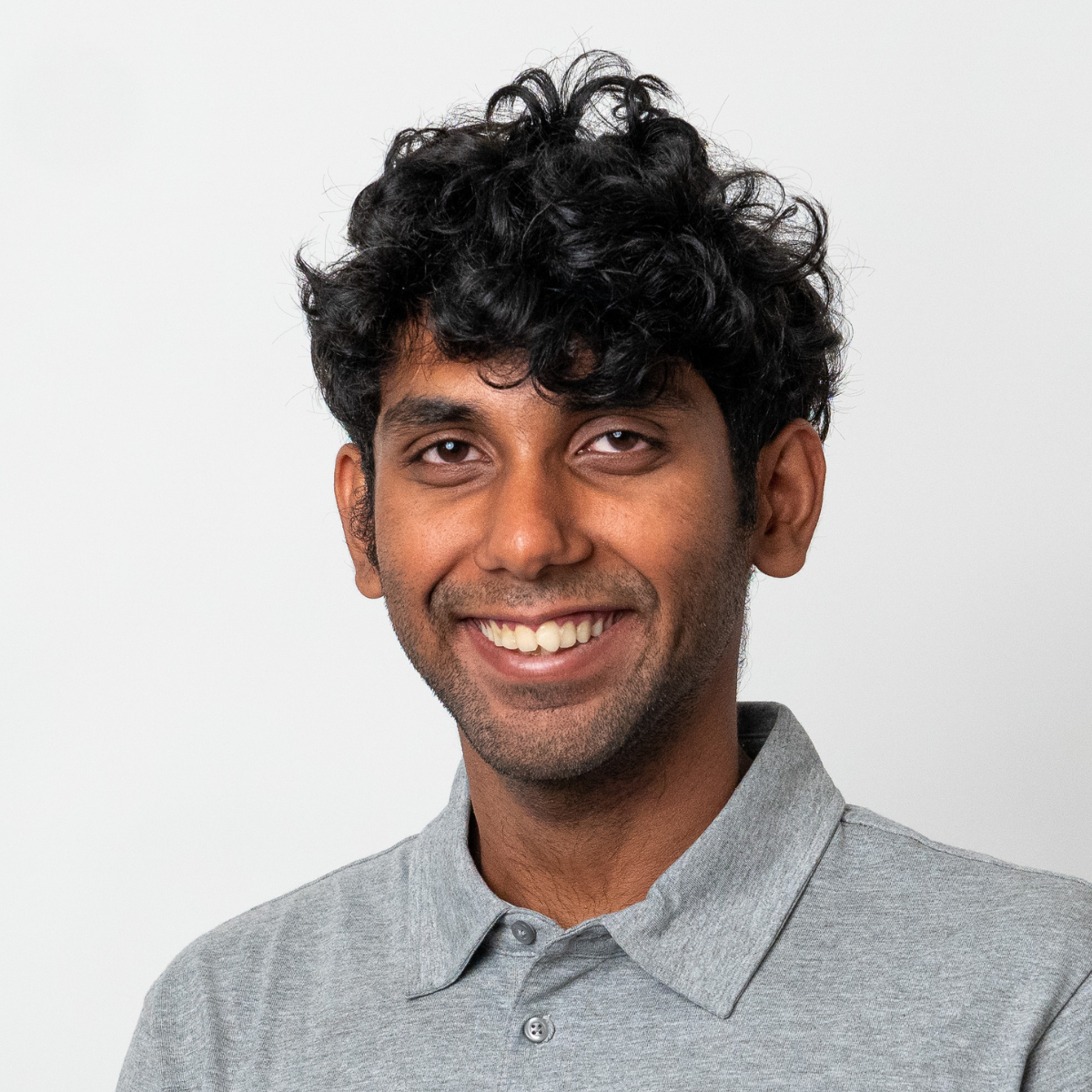 Akhil Kala, Platform at Long Angle, LinkedIn Profile: https://www.linkedin.com/in/akhil-kala-b185131b0/