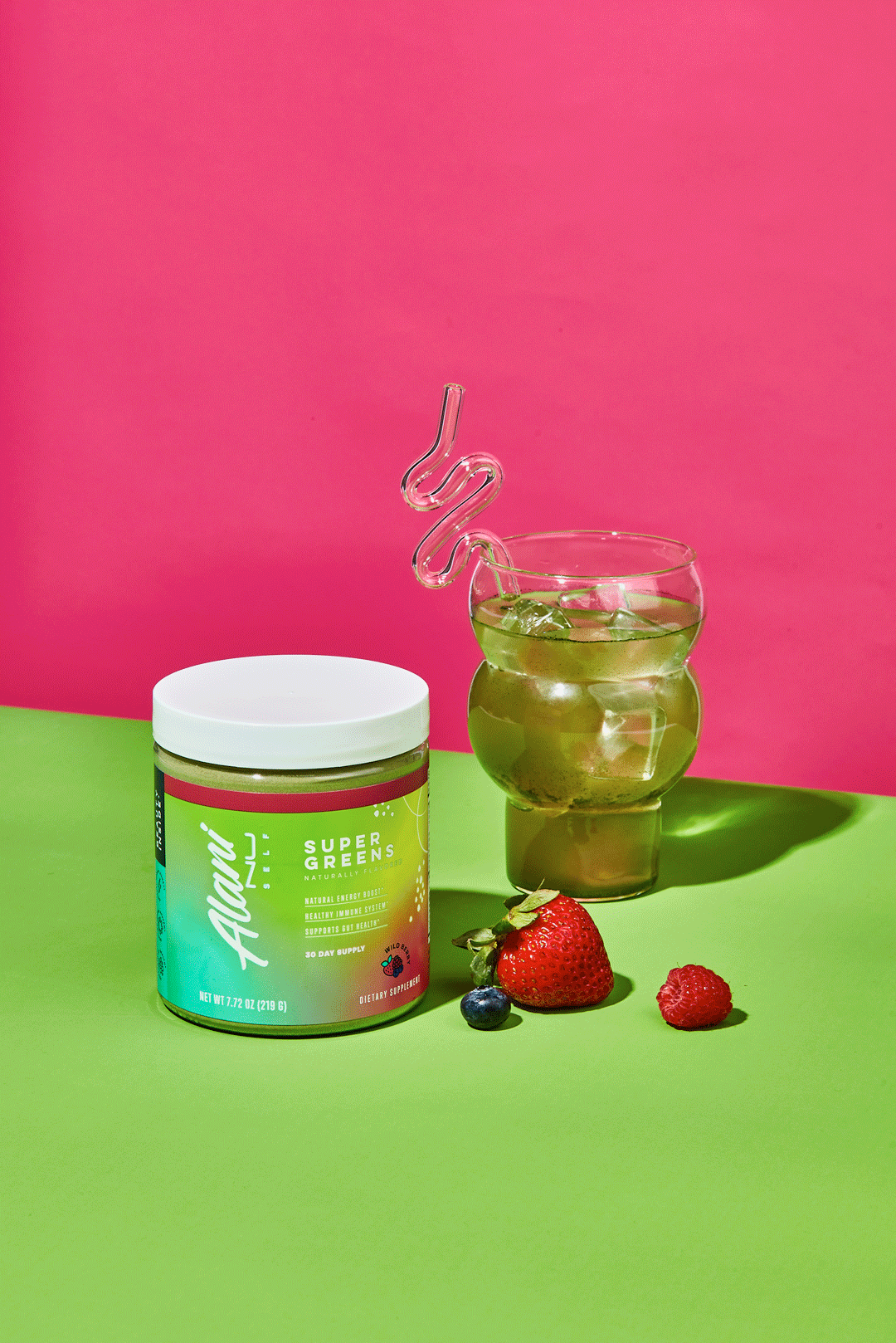 AlaniNu_SuperGreens_Glass.gif