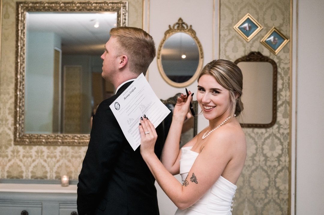 One question we always is: how do I get a marriage license? 🤔

Here are 5 tips for any couple worrying about their marriage license:

1) Consider marriage counseling. Not only is this great for you two before your wedding, but the $115 fee goes down