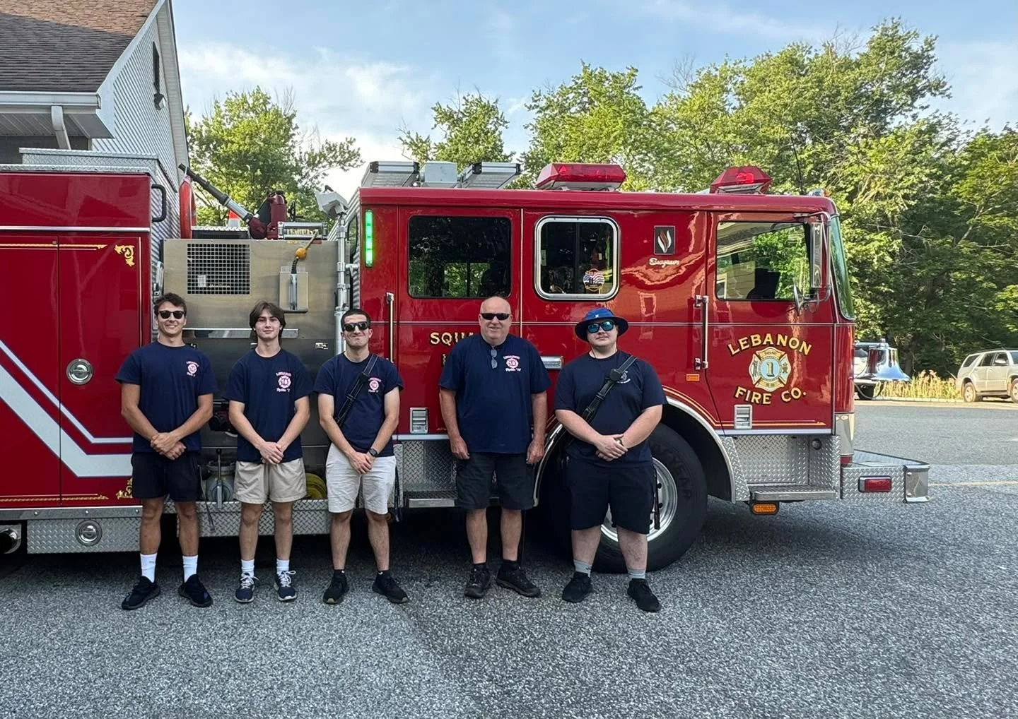 🚒 The crew is all set and ready for Squad 51 tonight!👨&zwj;🚒