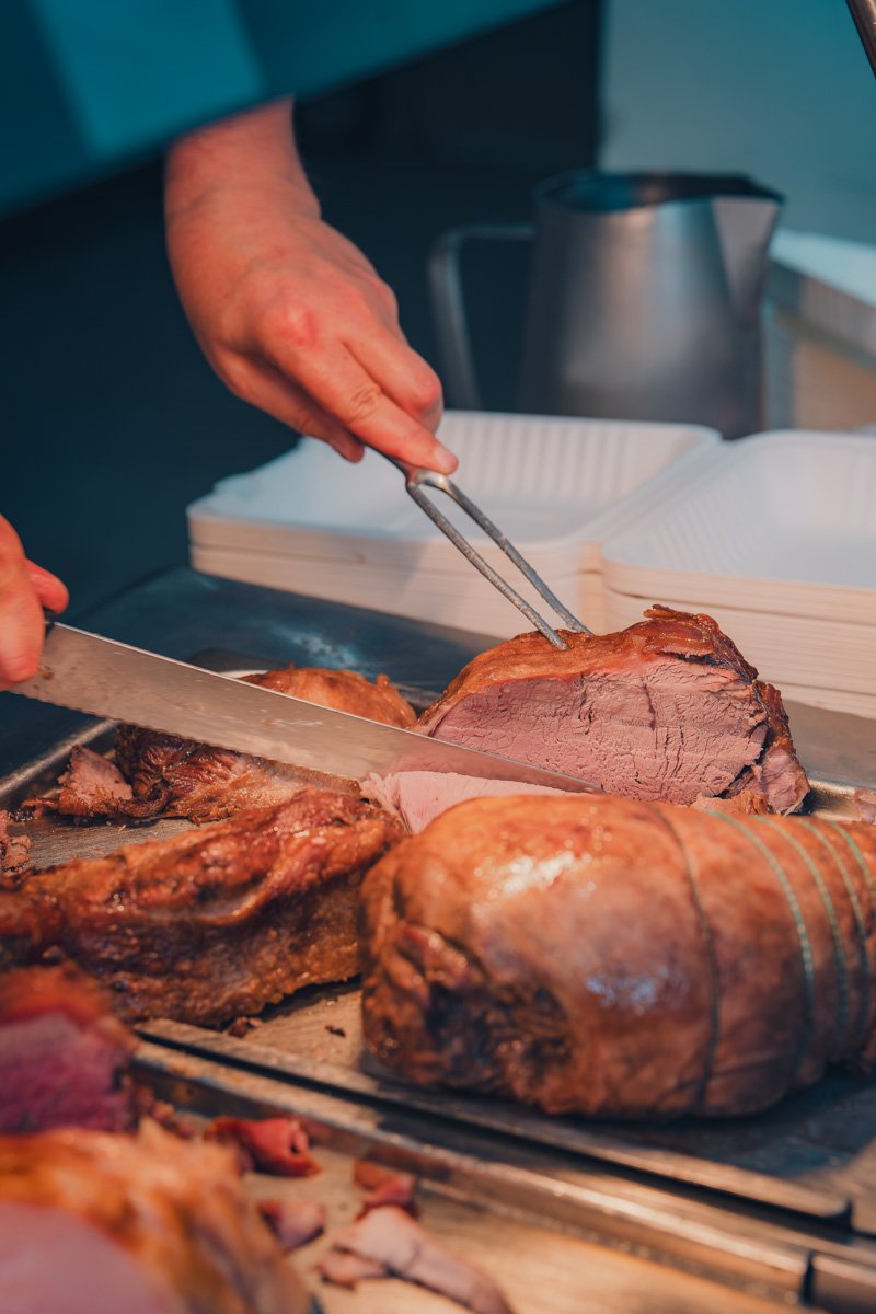 santa_grinch_carvery_015.jpg