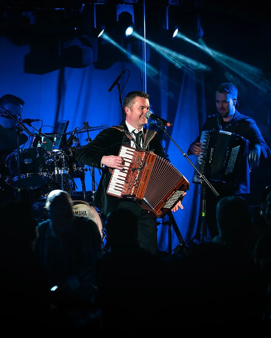 Michael English live at The Bannville