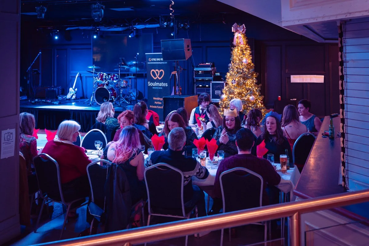 christmas-party-night_soulmates_014.jpg