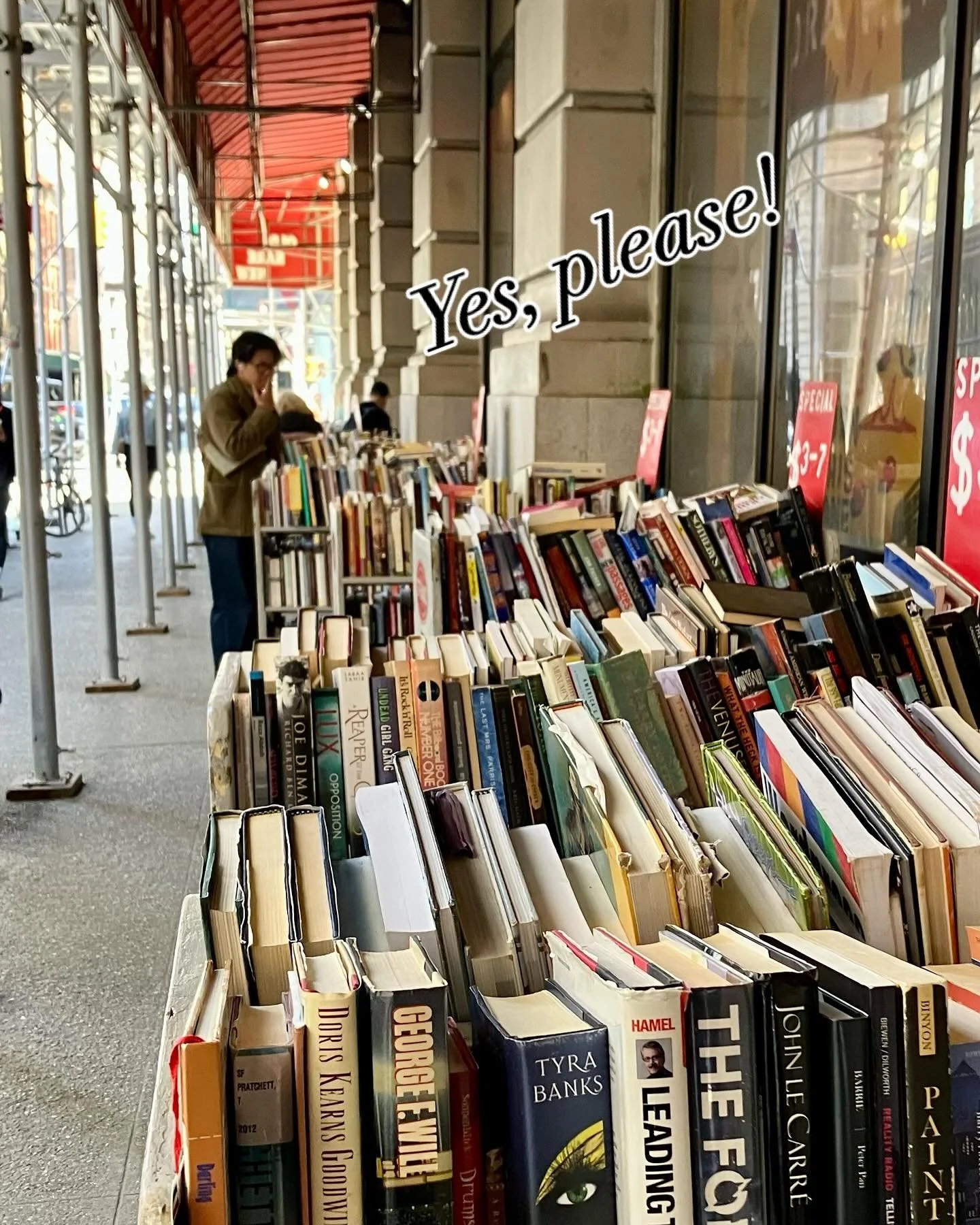 Disney World for writers&hellip;
#strandbookstore #indepentbookstore #books
#thenightofthewhales #writer