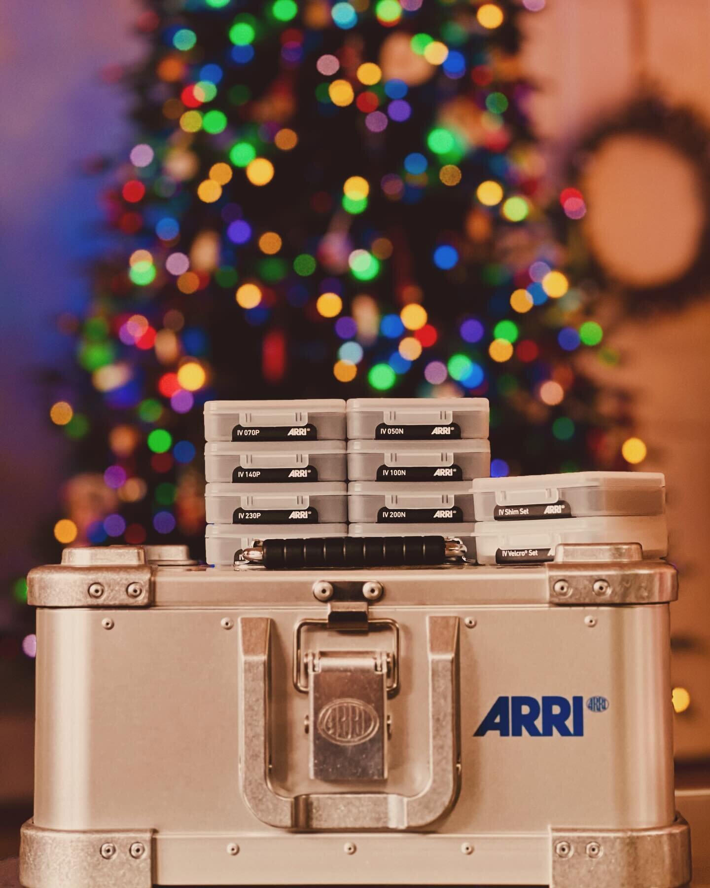Arri Impressions Filter set avail for rent! Gives the signature primes a little more of a vintage feel, in positive or negative strengths. Easiest way to see the effect is with Arri&rsquo;s online tool: https://www.arri.com/en/camera-systems/cine-len
