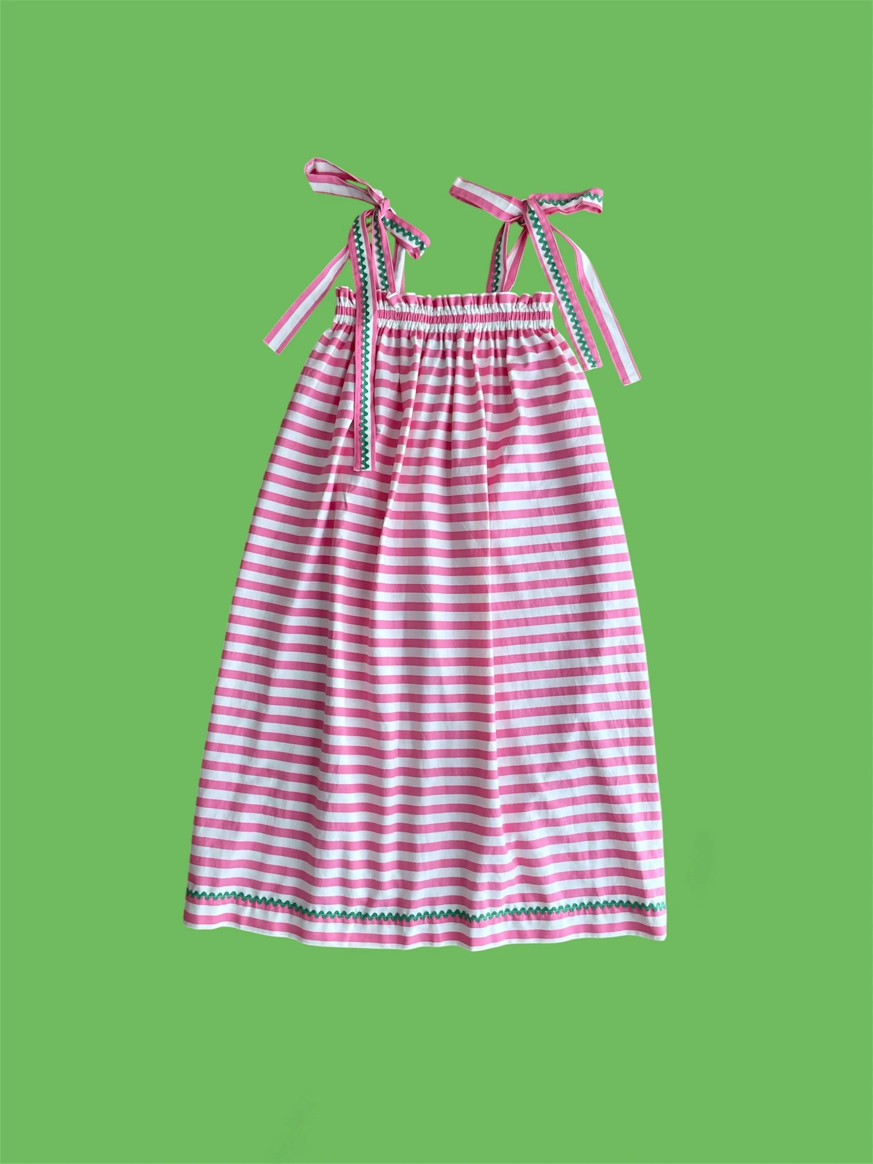 VIOLETTE LA ROBE LONGUE